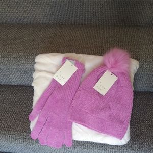 Pom Beanie and Gloves Set